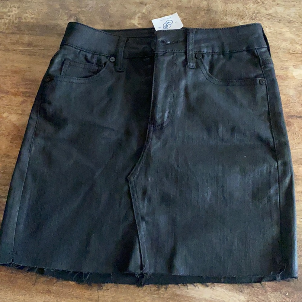 Shiny black jean skirt